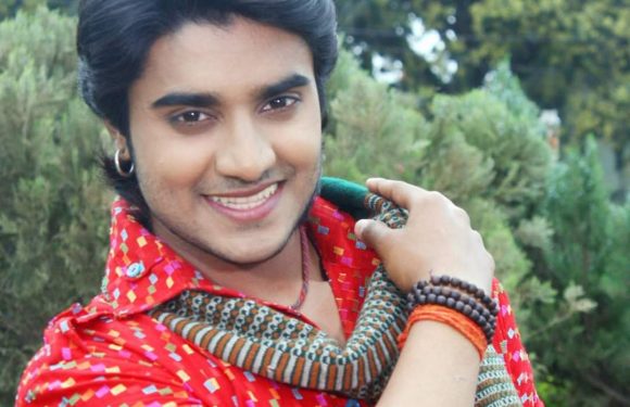 प्रदीप पांडेय चिंटू के पास फिल्मो की झड़ी