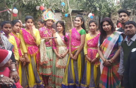 दीदी जी फाउंडेशन ने स्लम एरिया के बच्चों के बीच मनाया क्रिसमस