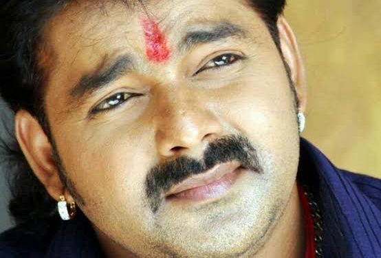 संगीत टीचर के भूमिका में पवन सिंह