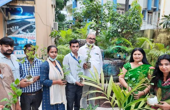 लोगों को पर्यावरण शिक्षा दिये जाने की जरूरत : रागिनी रंजन गो ग्रीन अभियान के तहत जीकेसी ने मनाया विश्व पर्यावरण दिवस