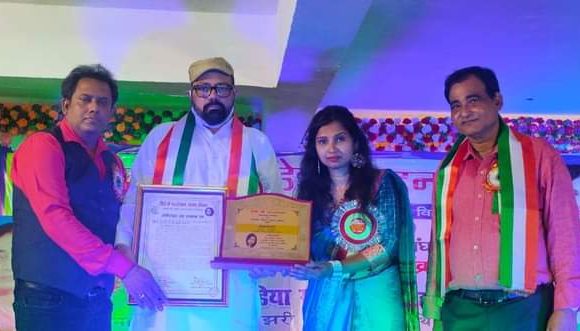 दीदीजी फाउंडेशन के सौजन्य से 51 पत्रकारों को मिला परिवर्तन मीडिया सम्मान : डा. नम्रता आनंद