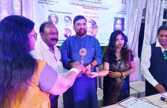 महान एवं सुविख्यात पार्श्व गायक स्वर्गीय मुकेश चंद्र माथुर जी को भारत रत्न मिले : राजीव रंजन प्रसाद