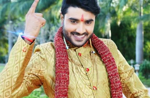 भोजपुरी बॉक्स ऑफिस पर प्रदीप पाण्डेय चिंटू ने मचाया धूम