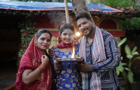 राखी के फर्ज गाना रिलीज